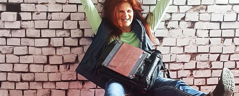 Carola Dambach in den neuen Räumen von CAROSMART